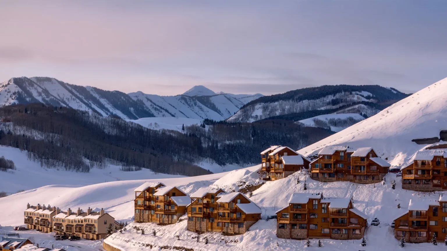 THE BEST SKI RESORTS IN COLORADO - Cortina travel