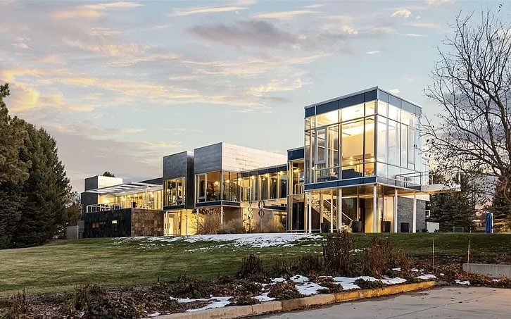 Etkin Johnson co-founder lists Cherry Hills glass mansion for $8.5M