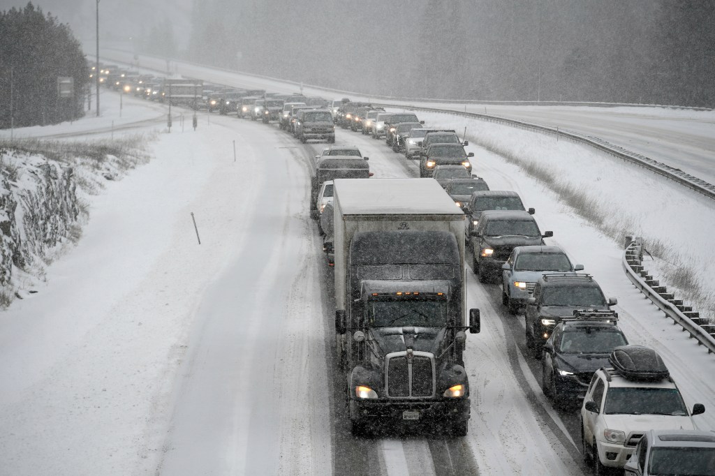 Denver weather: Snow could make for a messy Monday morning commute