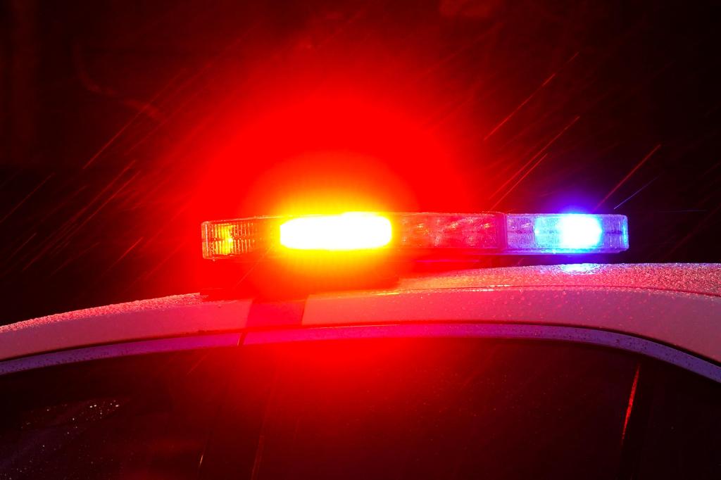 2 killed in wrong-way crash on northbound I-25 near 6th Avenue